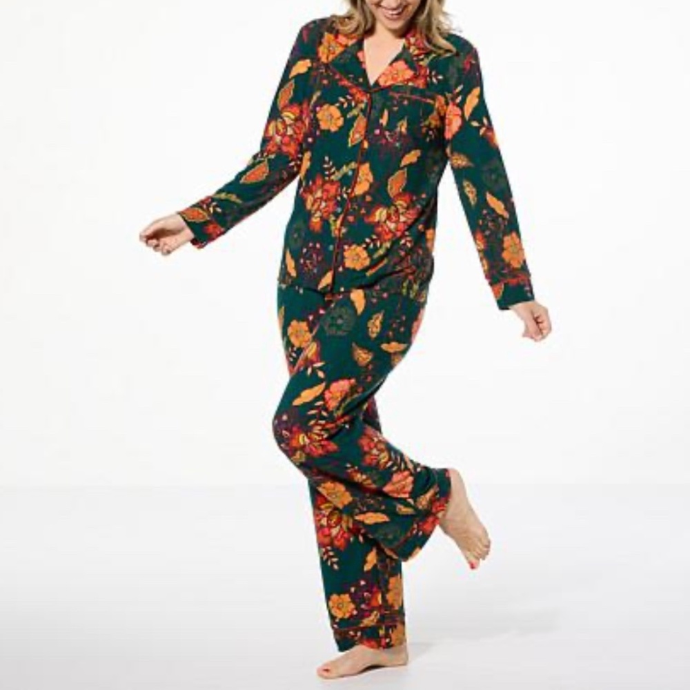 IMAN 2-piece Buttery Soft Knit Pajama Set. XL in Green Floral - New
